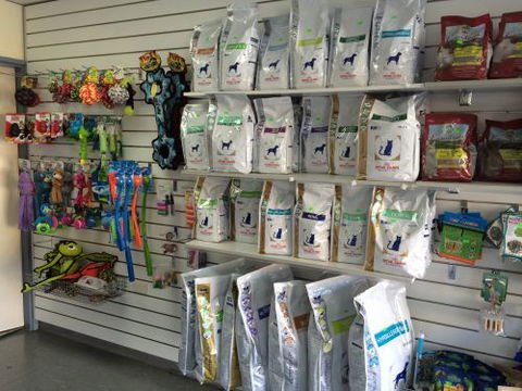 ALBION PARK VETERINARY HOSPITAL - VETS Brisbane 2