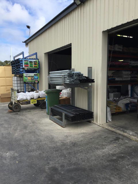 Carney’s Feed Store - VETS Brisbane 0